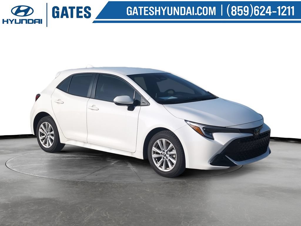 Used 2025 Toyota Corolla SE