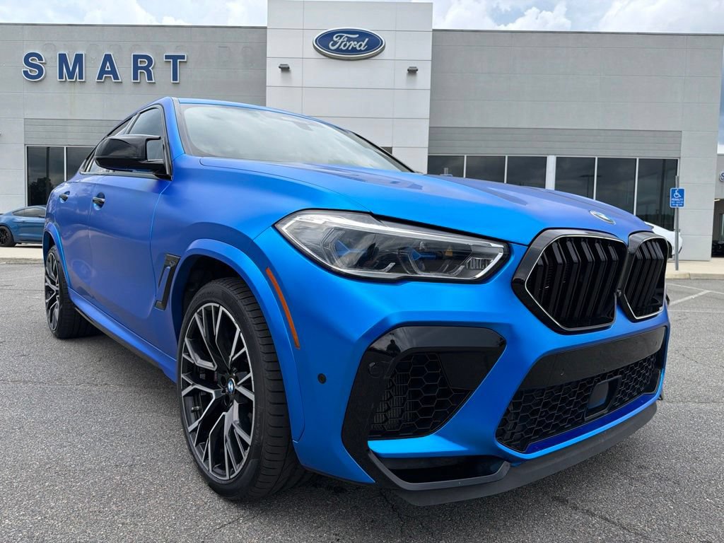 Used 2021 BMW X6 M AWD/4WD video 1
