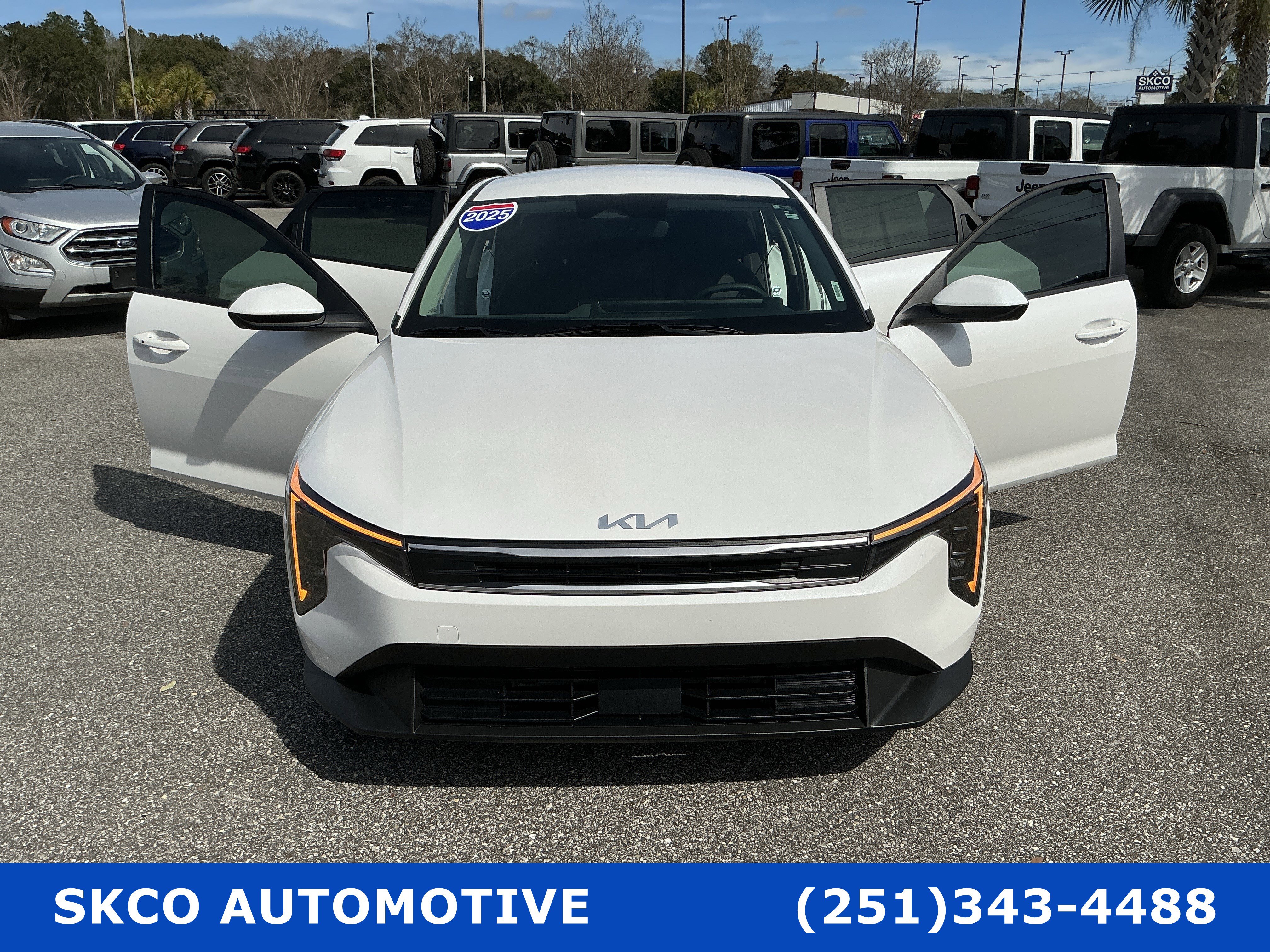 Used 2025 Kia K4 LXS image 30