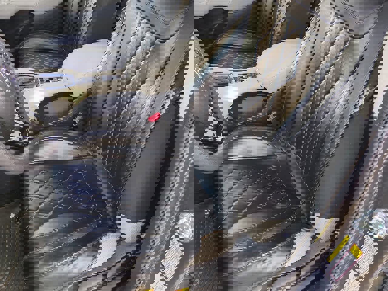 Used 2024 Honda HR-V LX image 16