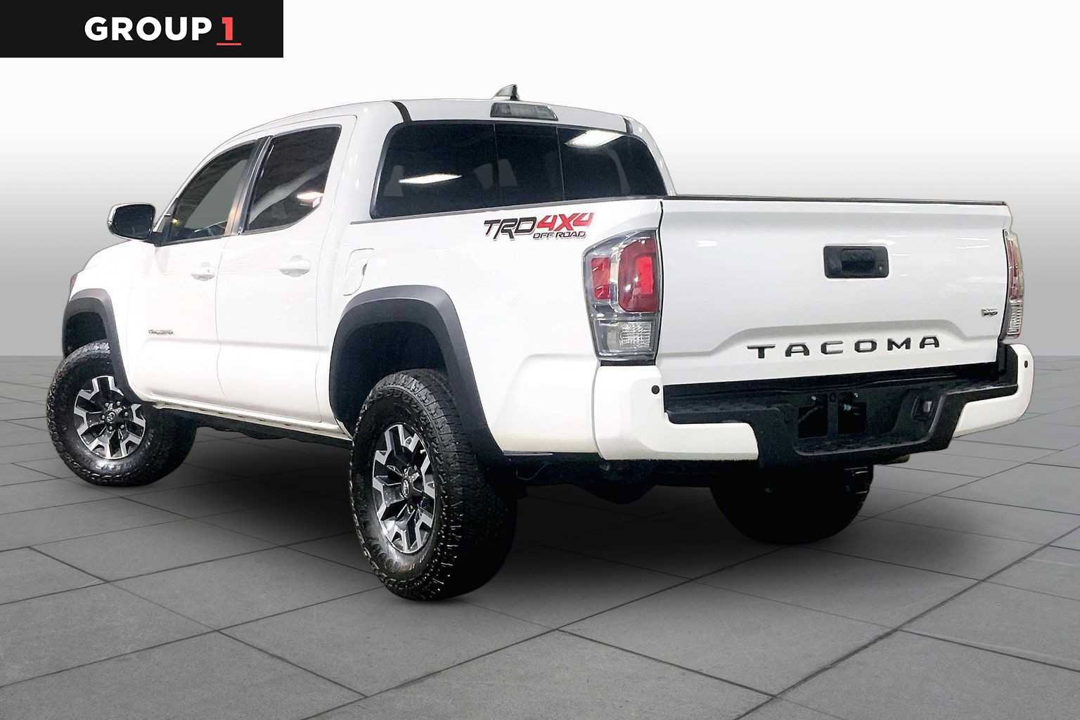 Used 2020 Toyota Tacoma TRD Off-Road w/ Technology Package AWD/4WD image 23
