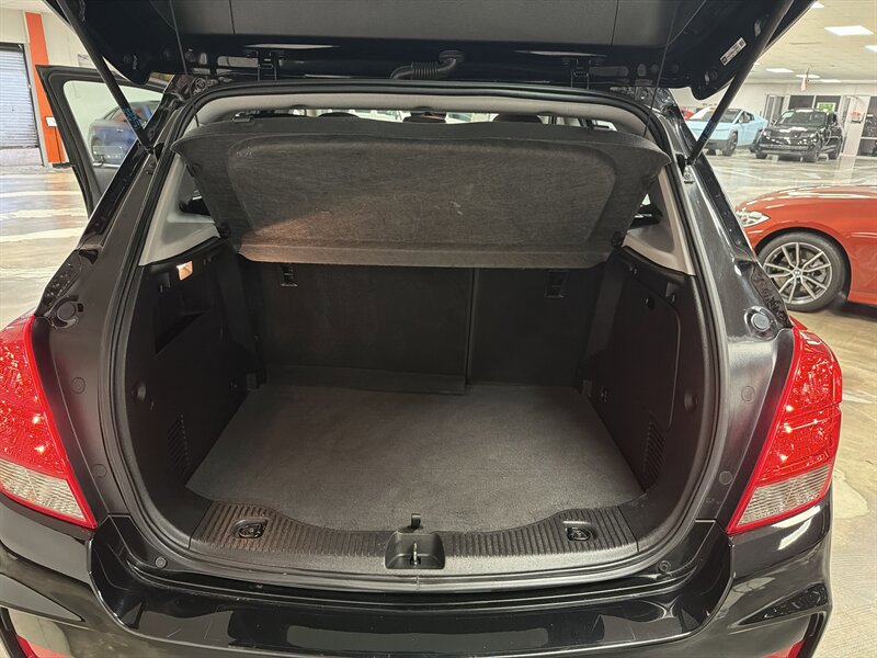 Used 2020 Chevrolet Trax LS FWD image 22
