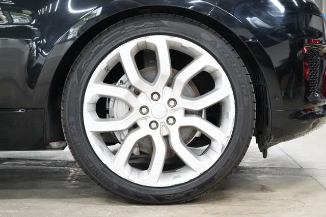 Used 2019 Land Rover Range Rover Sport HSE AWD/4WD image 38