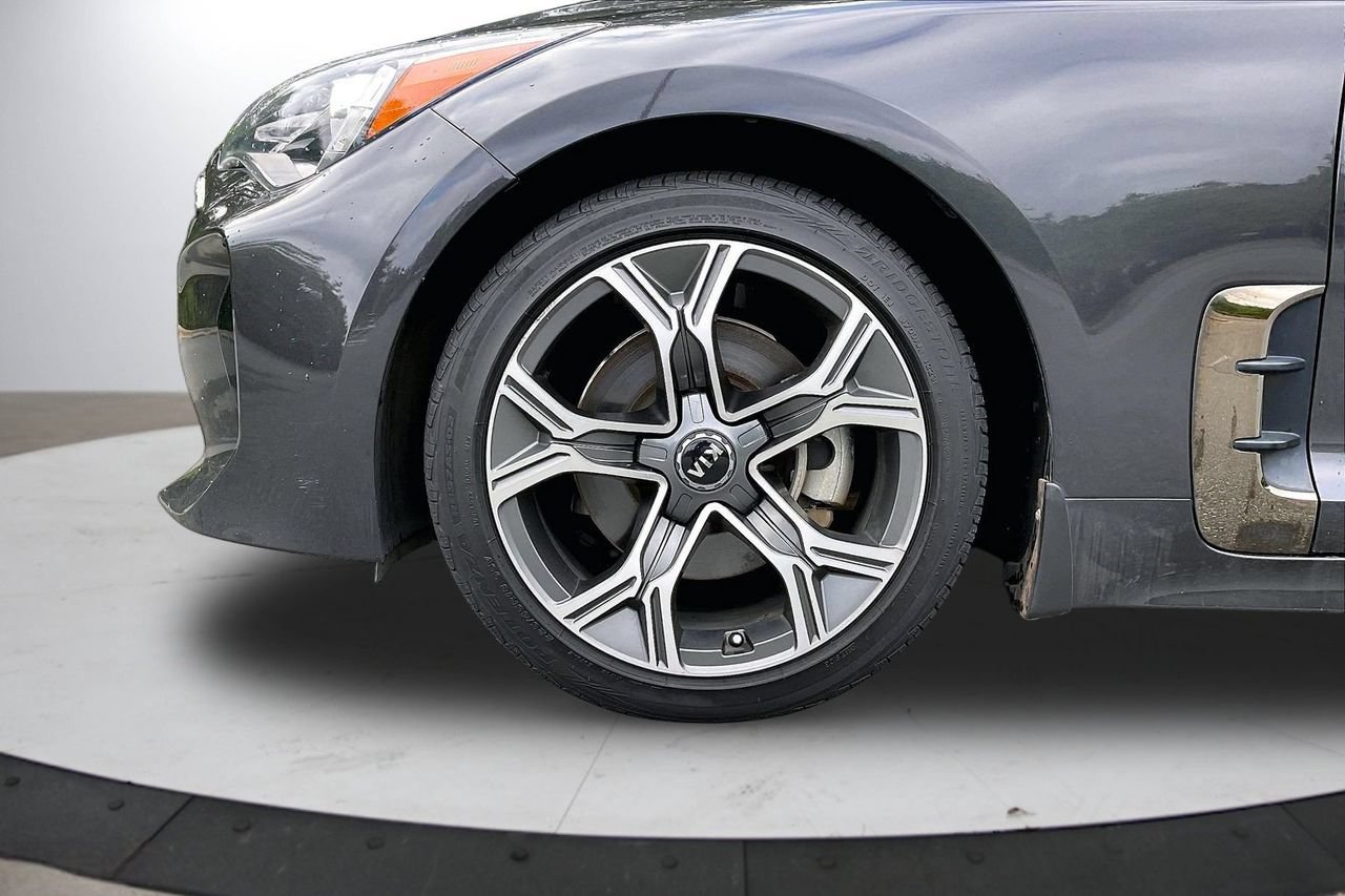 Used 2020 Kia Stinger GT-Line w/ Sun & Sound Package RWD image 34