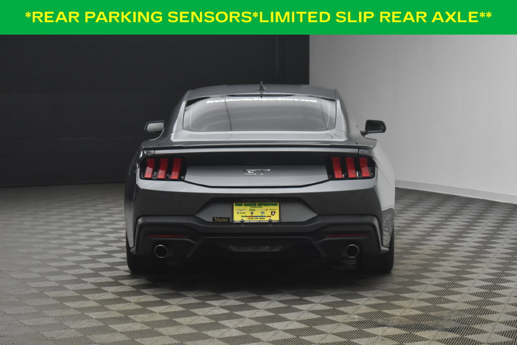 Used 2024 Ford Mustang GT RWD image 6