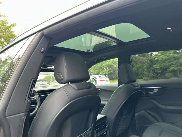 Used 2023 Audi Q8 Premium Plus w/ Premium Plus Package AWD/4WD image 19