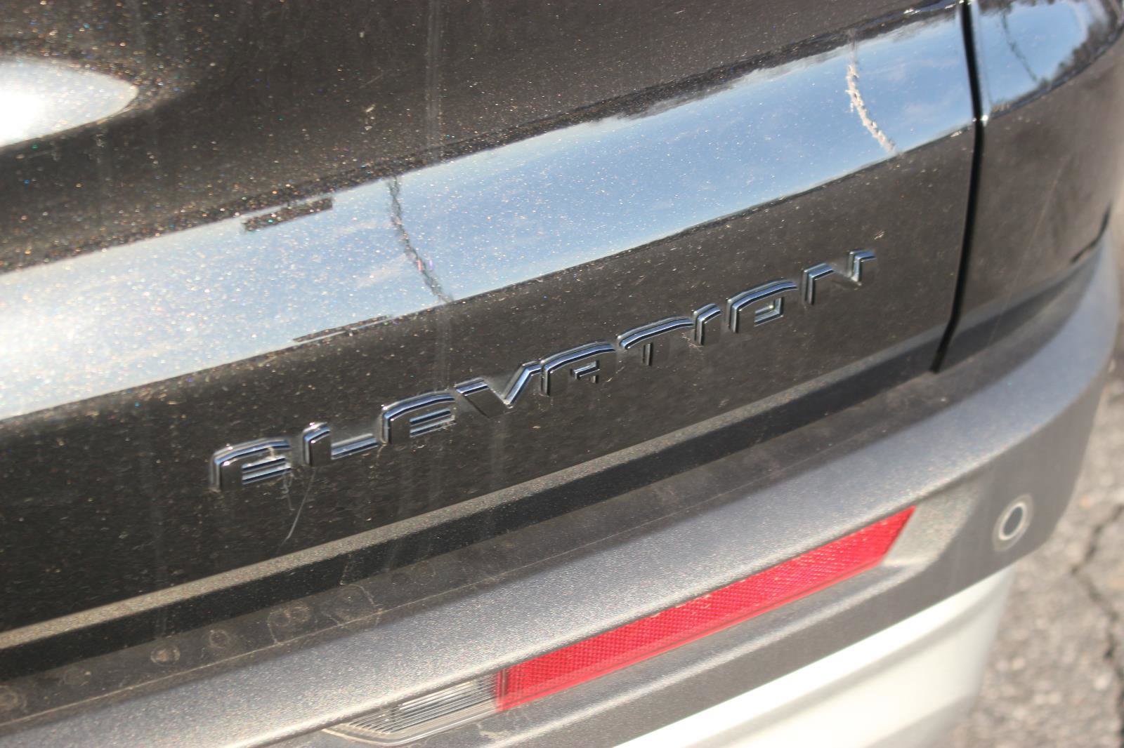 New 2025 GMC Acadia Elevation w/ Elevation Premium Package image 13