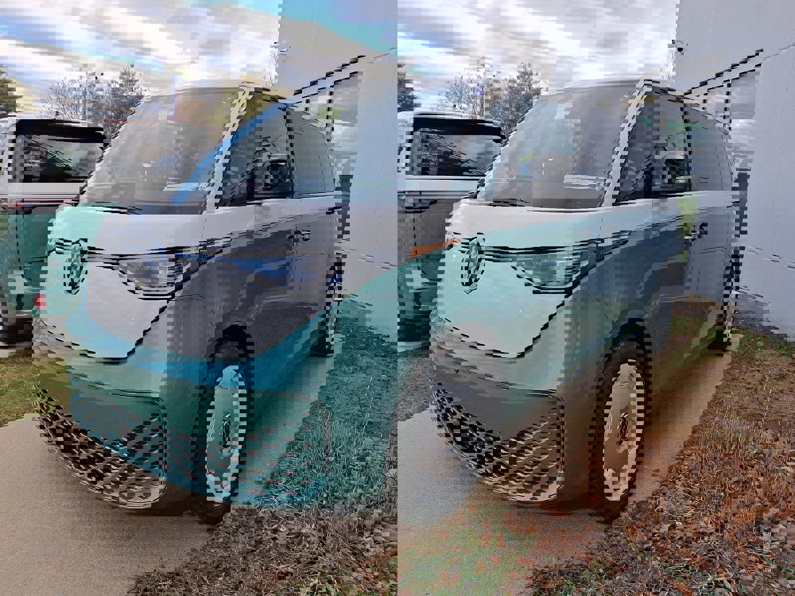 New 2025 Volkswagen ID. Buzz 1st Edition image 2
