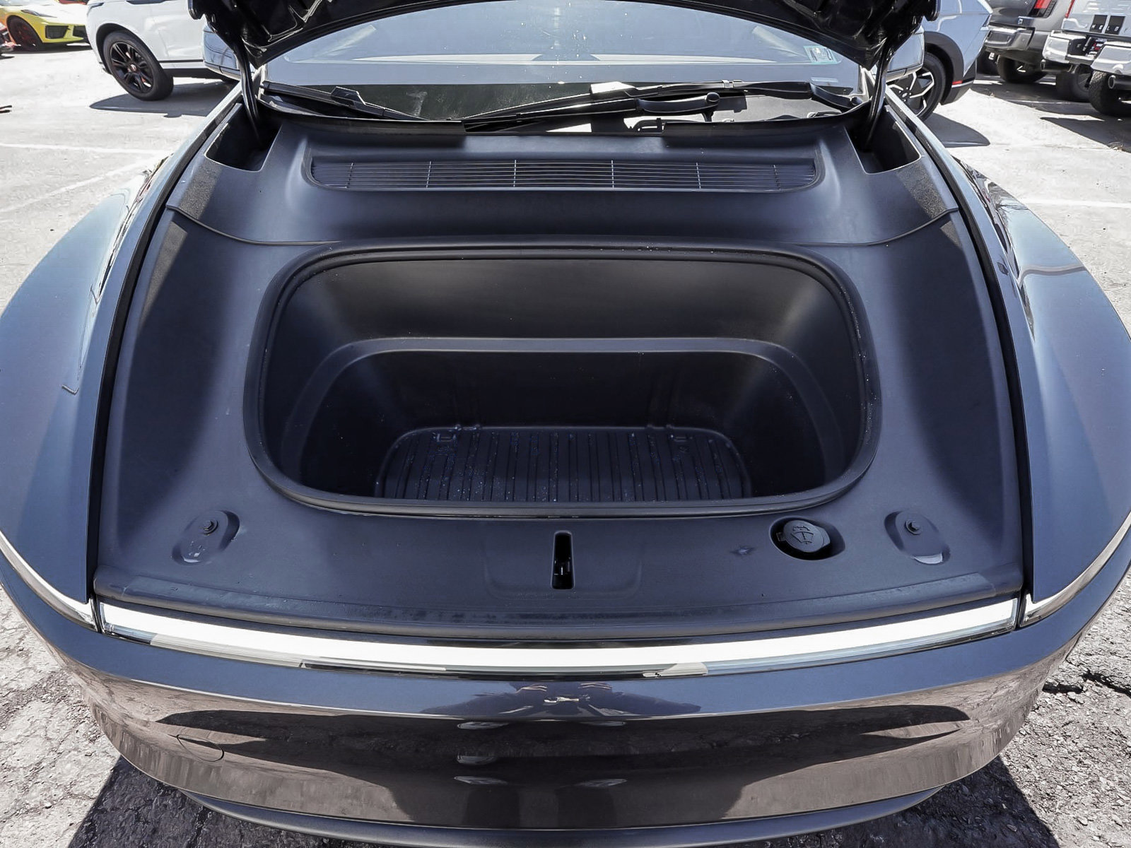 Used 2026 Tesla Model Y Long Range image 44