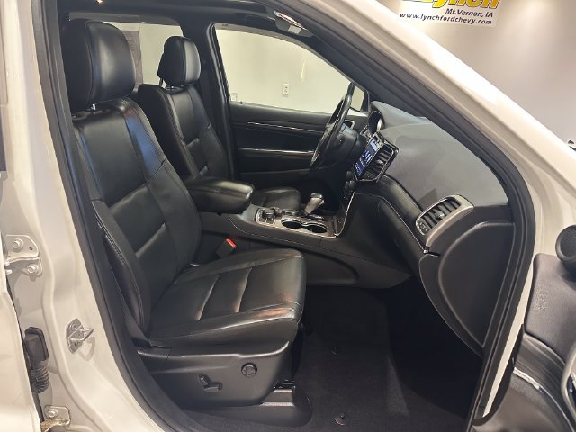 Used 2019 Jeep Grand Cherokee Limited w/ Trailer Tow Group IV AWD/4WD image 9