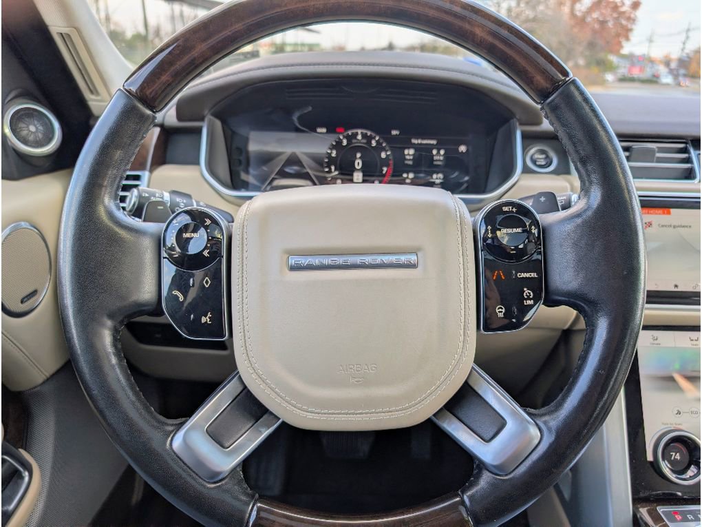 Used 2019 Land Rover Range Rover HSE image 20