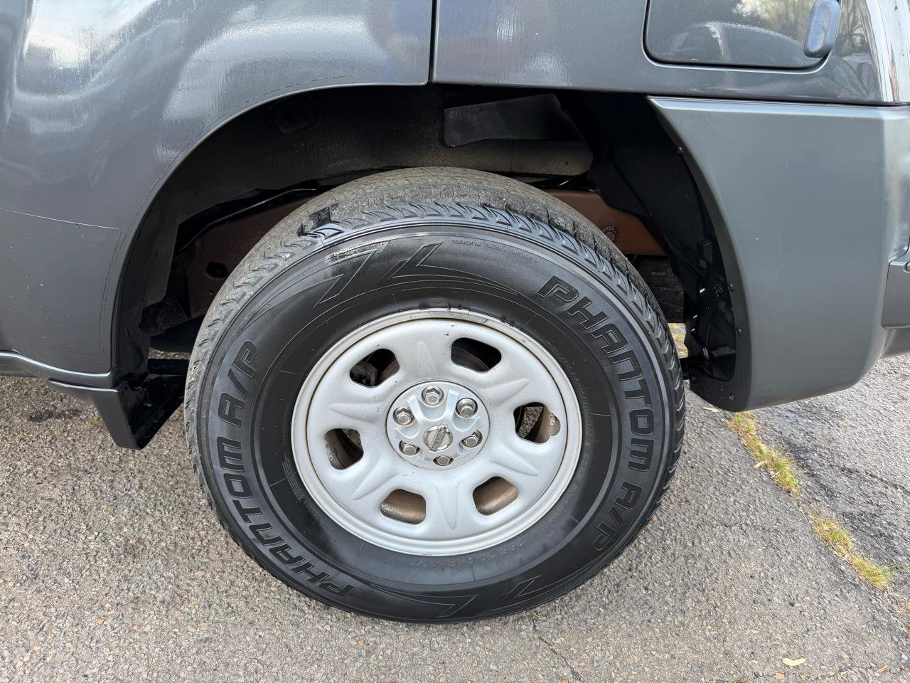 Used 2015 Nissan Xterra X RWD image 23