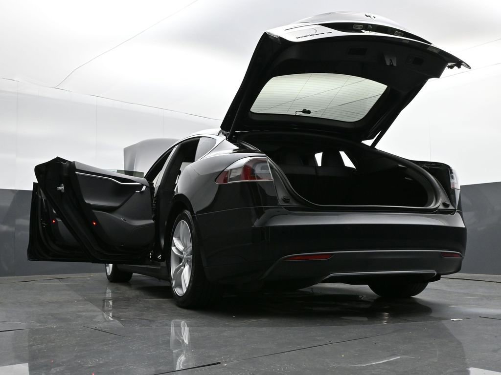 Used 2015 Tesla Model S 85D AWD/4WD image 34