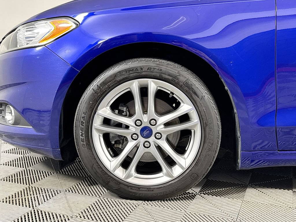 Used 2016 Ford Fusion SE image 29