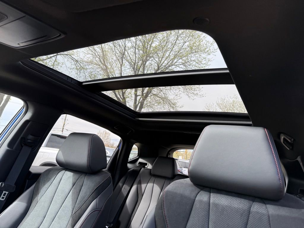 Certified 2025 Acura ADX A-Spec image 25