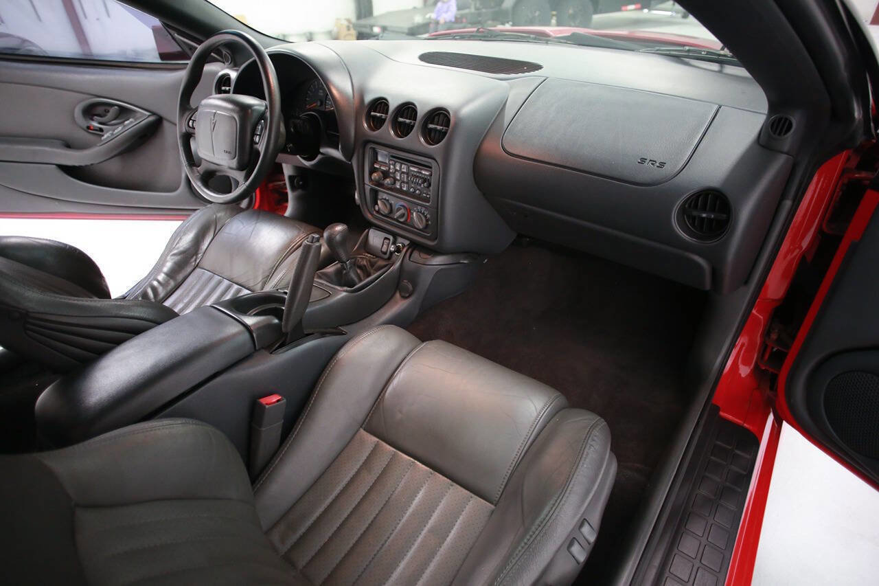 Used 1999 Pontiac Firebird Formula w/ Security Pkg image 25