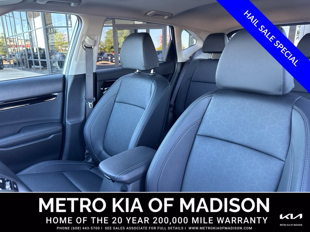 Used 2026 Kia Seltos EX w/ EX Sunroof Package AWD/4WD image 14