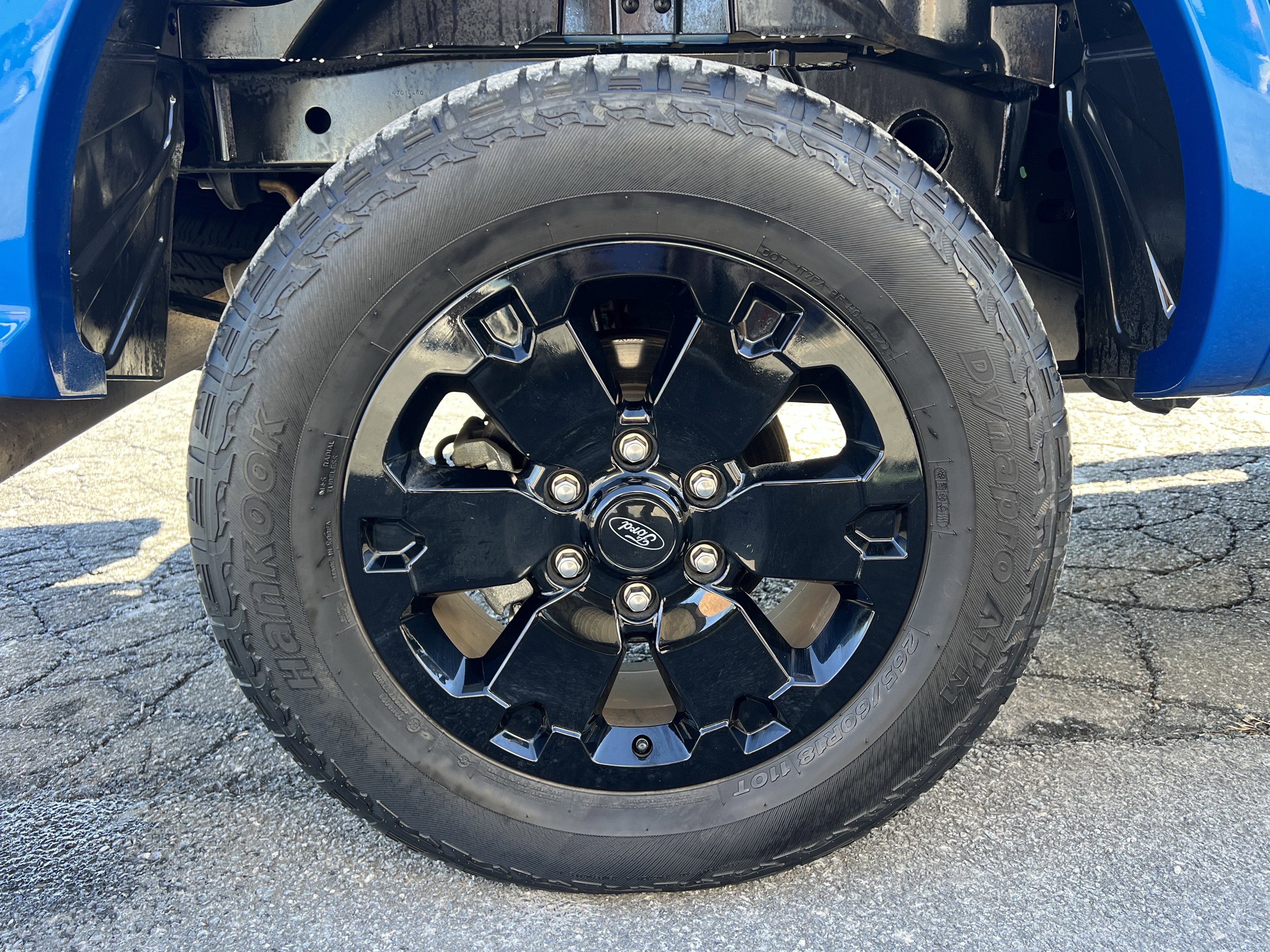 Used 2022 Ford Ranger XLT w/ Equipment Group 301A Mid AWD/4WD image 9