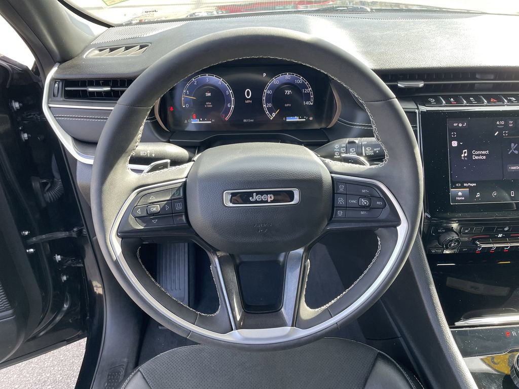 Certified 2023 Jeep Grand Cherokee Altitude AWD/4WD image 16