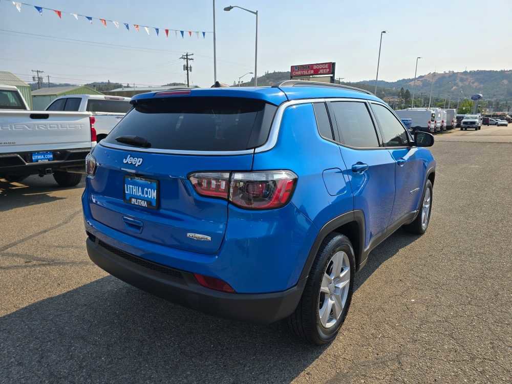 Used 2022 Jeep Compass Latitude w/ Convenience Group image 5