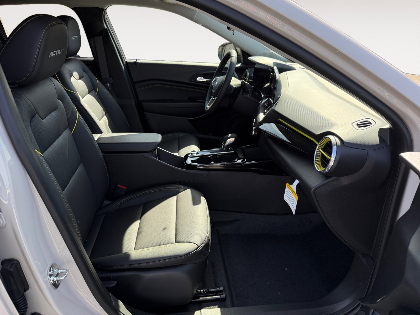 New 2026 Chevrolet Trax ACTIV image 19