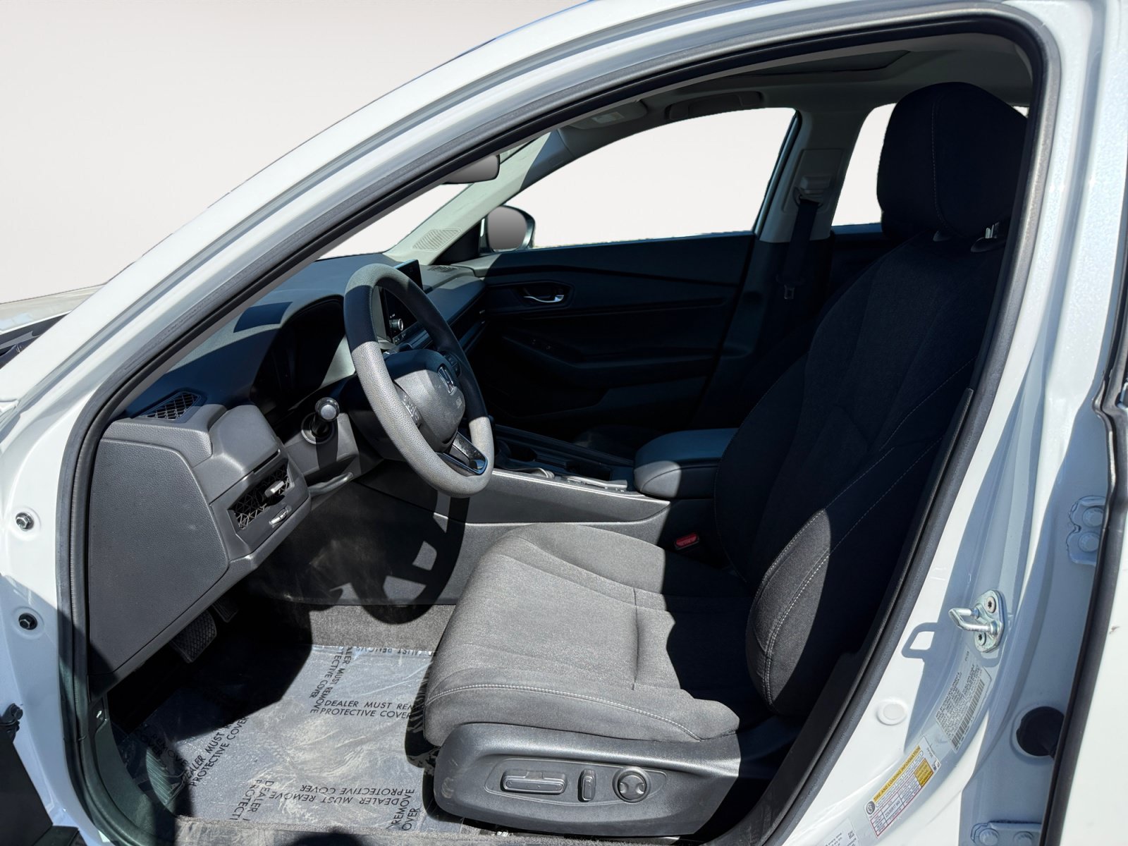 Certified 2023 Honda Accord EX image 10