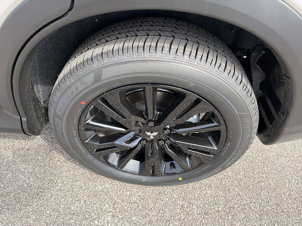 New 2026 Mitsubishi Eclipse Cross Black Edition image 12