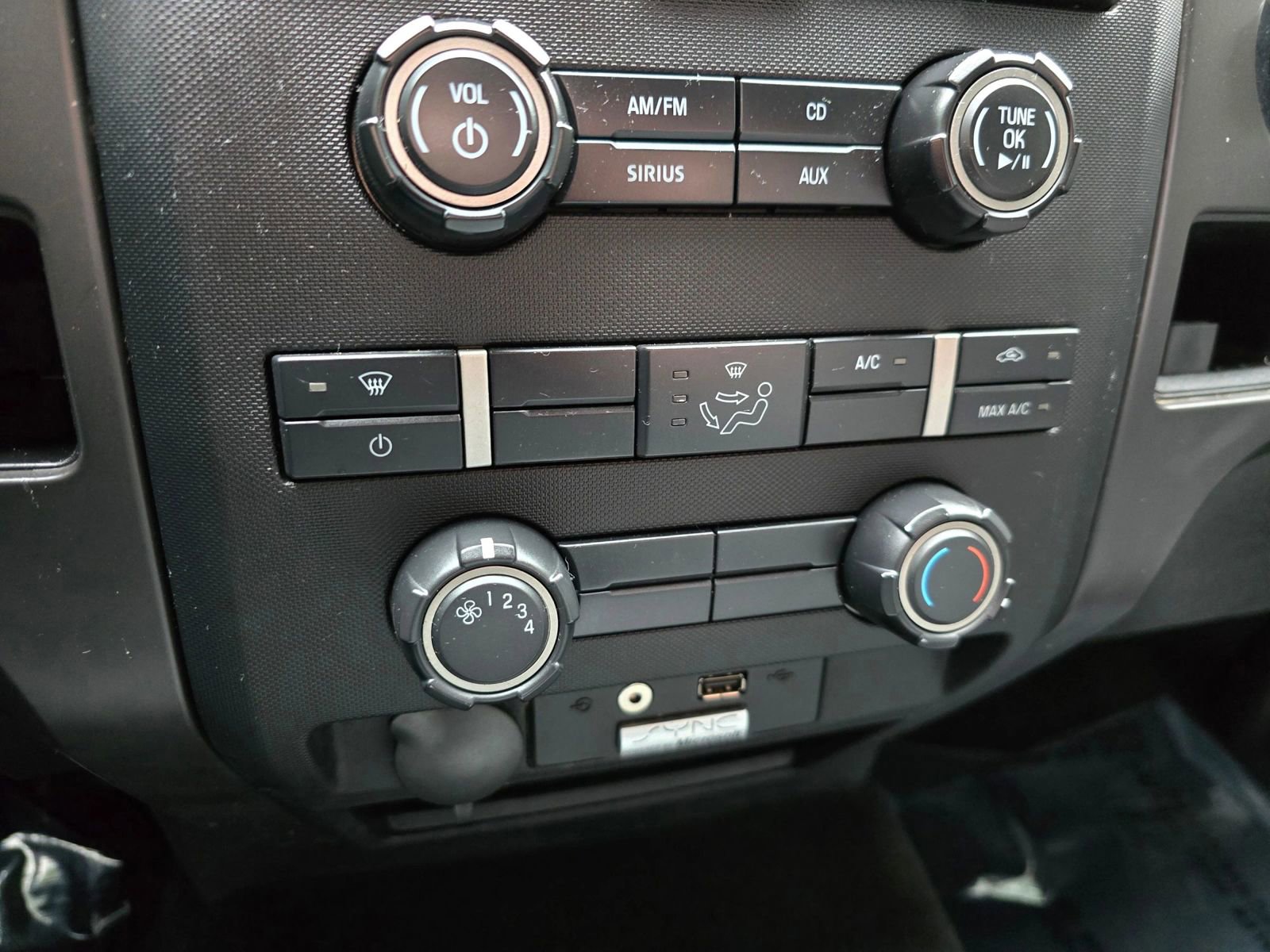 Used 2014 Ford F150 STX w/ Equipment Group 201A Mid AWD/4WD image 27