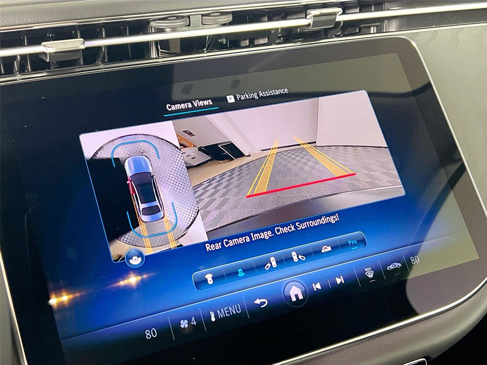 Used 2025 Mercedes-Benz E 350 4MATIC Sedan image 15