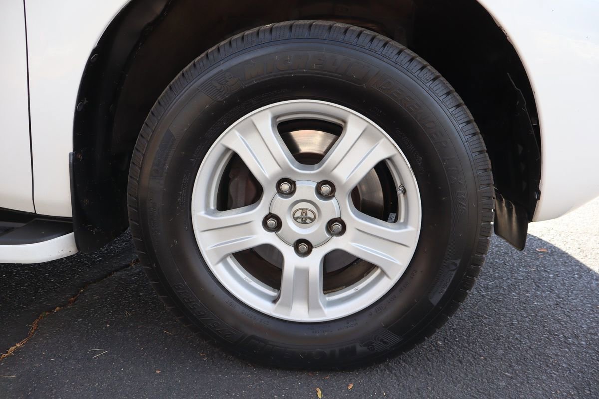 Used 2010 Toyota Sequoia SR5 image 46