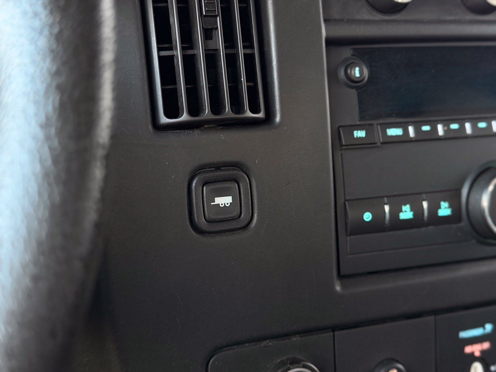Used 2015 Chevrolet Express 2500 RWD image 31