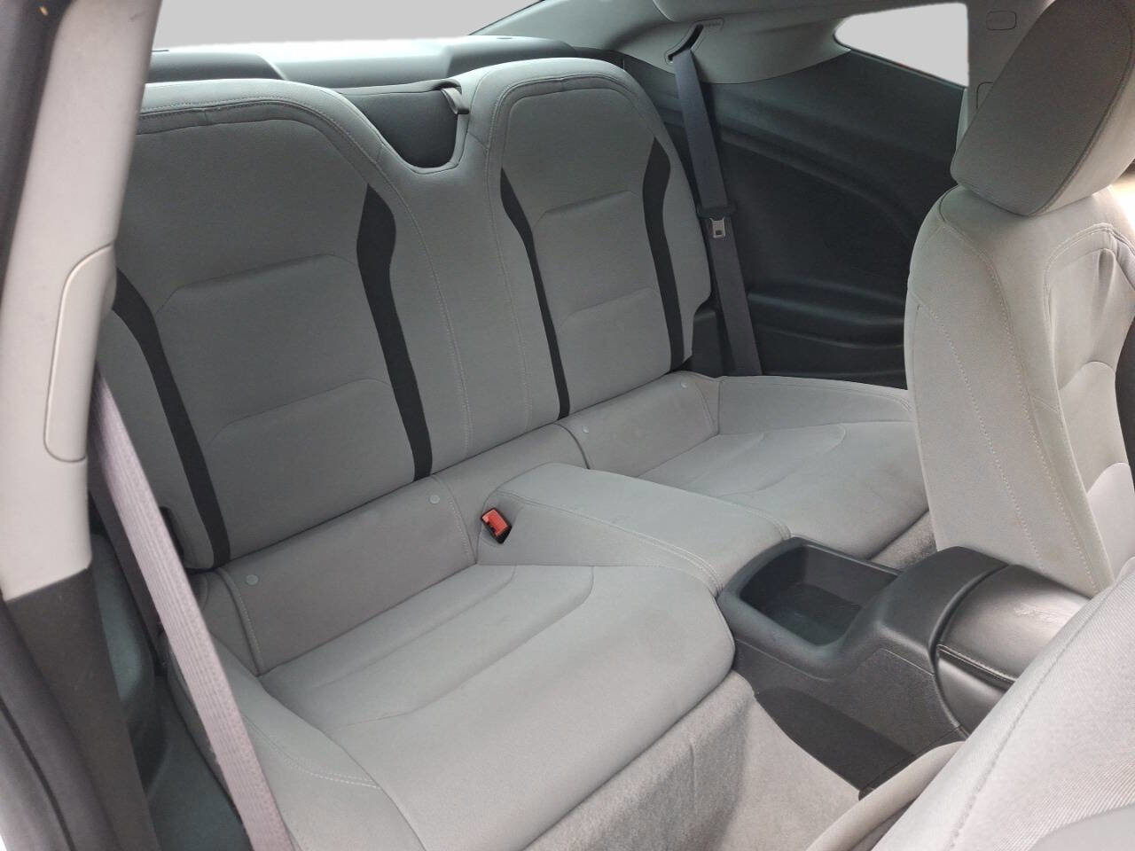 Used 2017 Chevrolet Camaro LT image 14