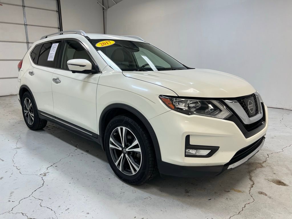Used 2017 Nissan Rogue SL image 7