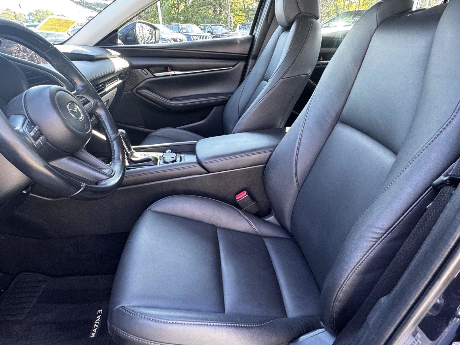Used 2020 MAZDA MAZDA3 AWD Sedan w/ Select Package image 12