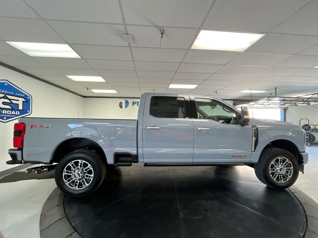 New 2025 Ford F350 Platinum w/ Platinum Plus Package image 9