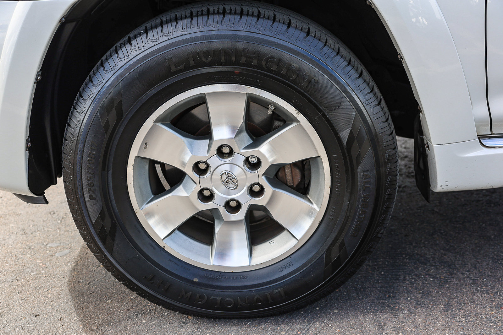 Used 2013 Toyota 4Runner SR5 w/ Convenience Pkg RWD image 27