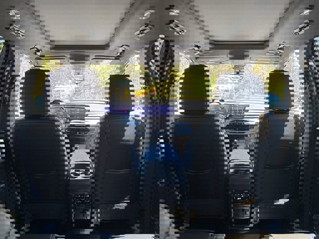 New 2026 Buick Enclave Avenir w/ Super Cruise Package image 16