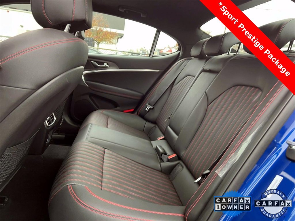 Certified 2025 Genesis G70 2.5T w/ Sport Prestige Package image 15