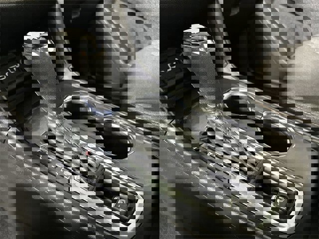 Used 2020 Chevrolet Equinox LT image 16