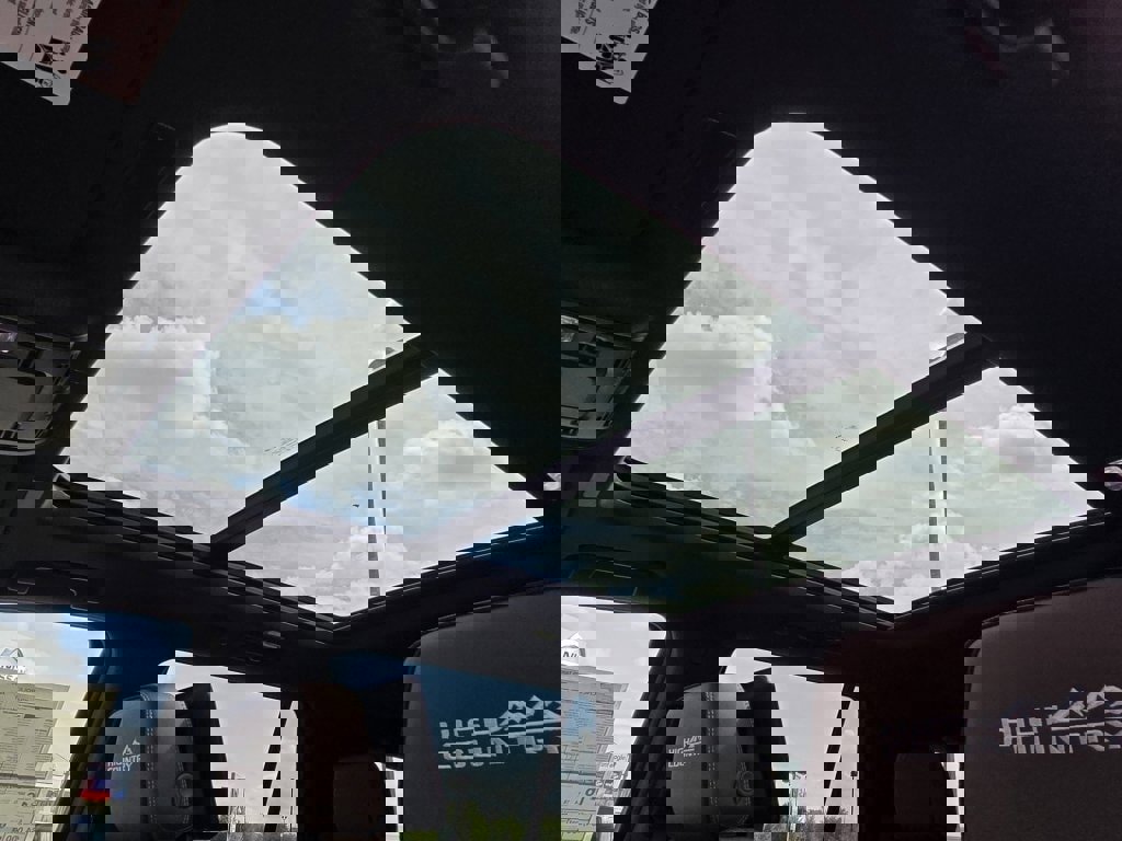 New 2025 Chevrolet Tahoe High Country image 3