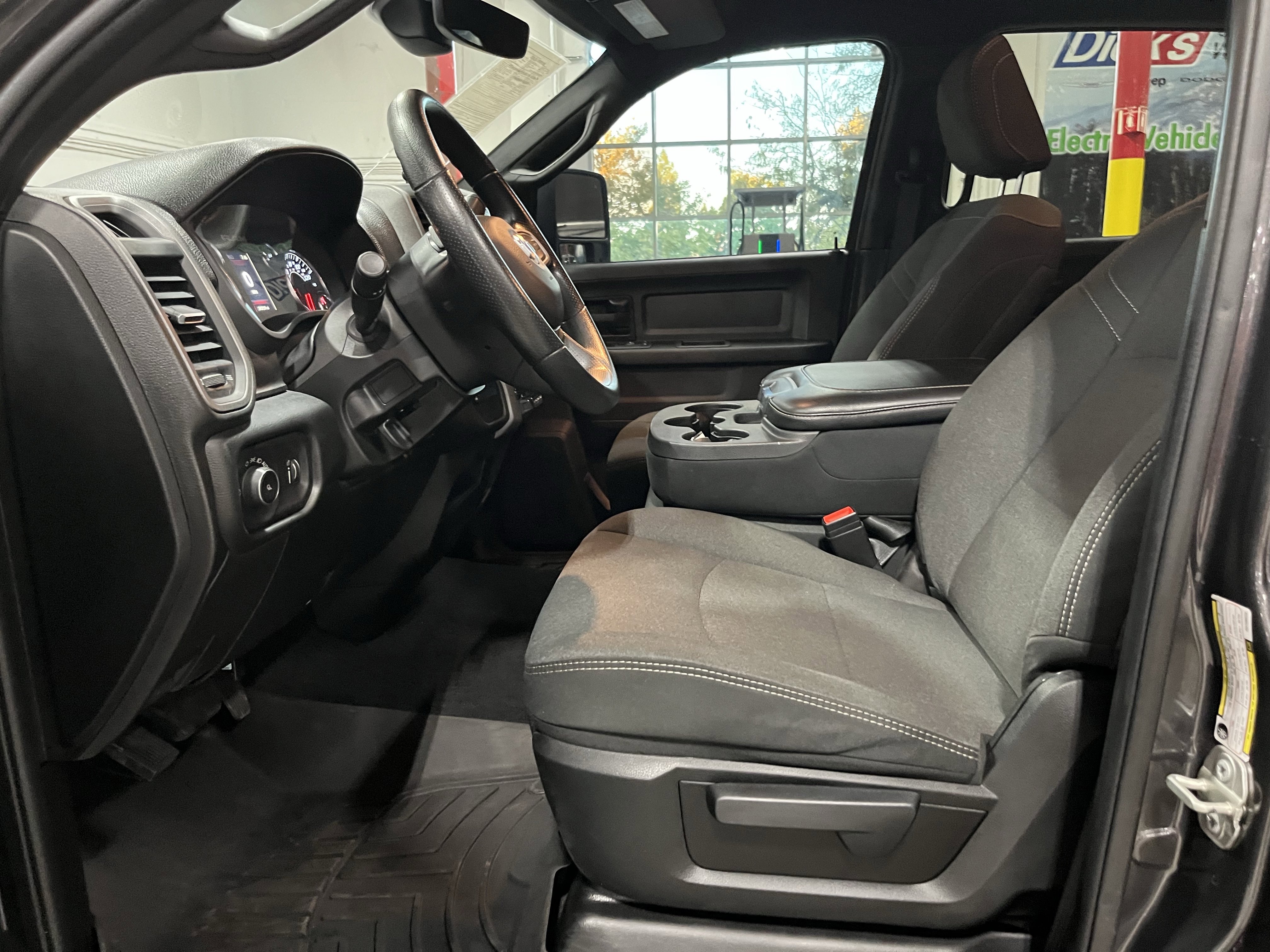 Used 2024 RAM 3500 Tradesman w/ Towing Technology Group image 12