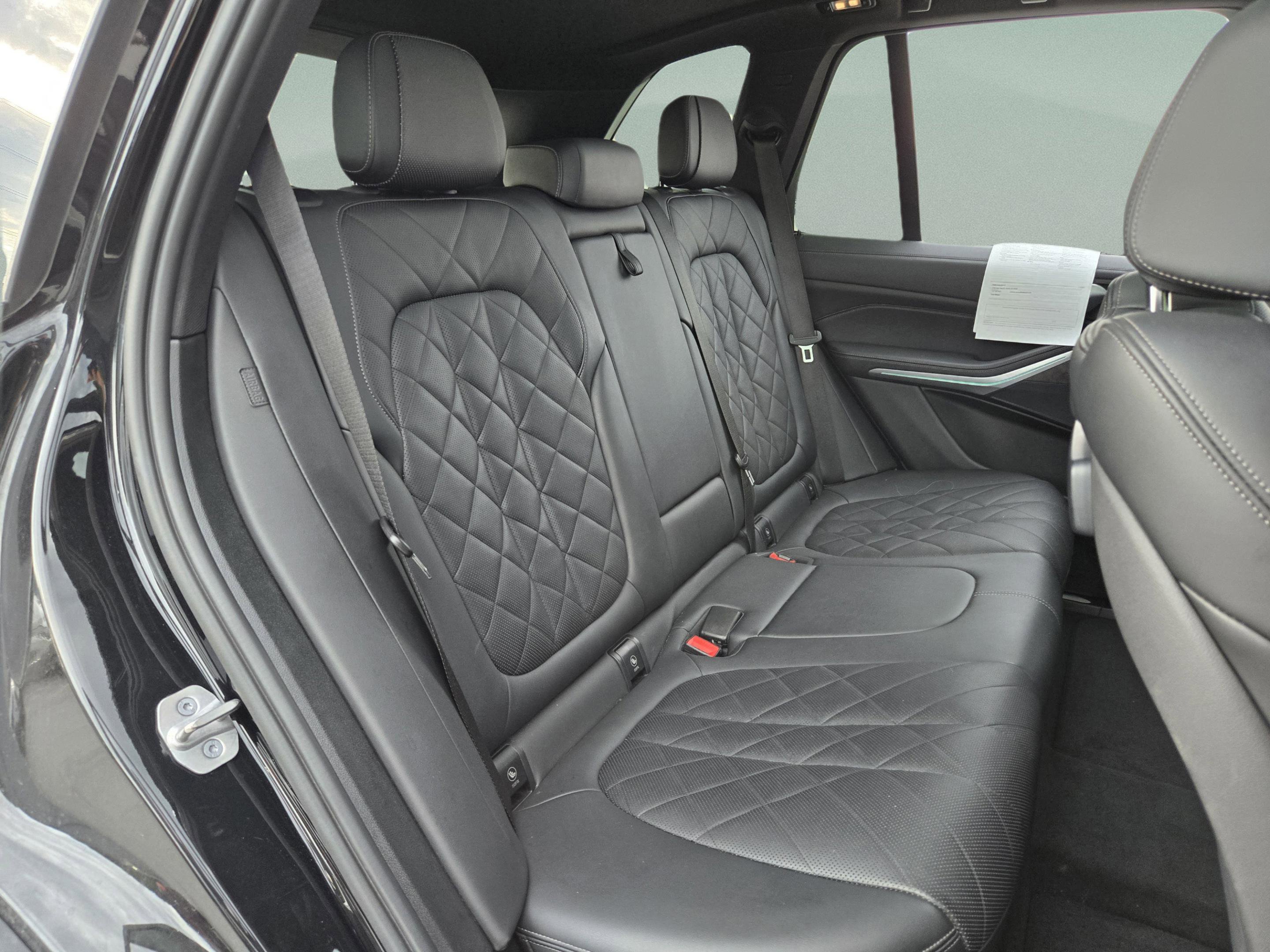 Used 2023 BMW X5 sDrive40i RWD image 16