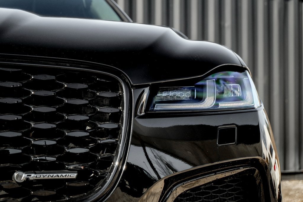 New 2025 Jaguar F-PACE R-Dynamic S image 6