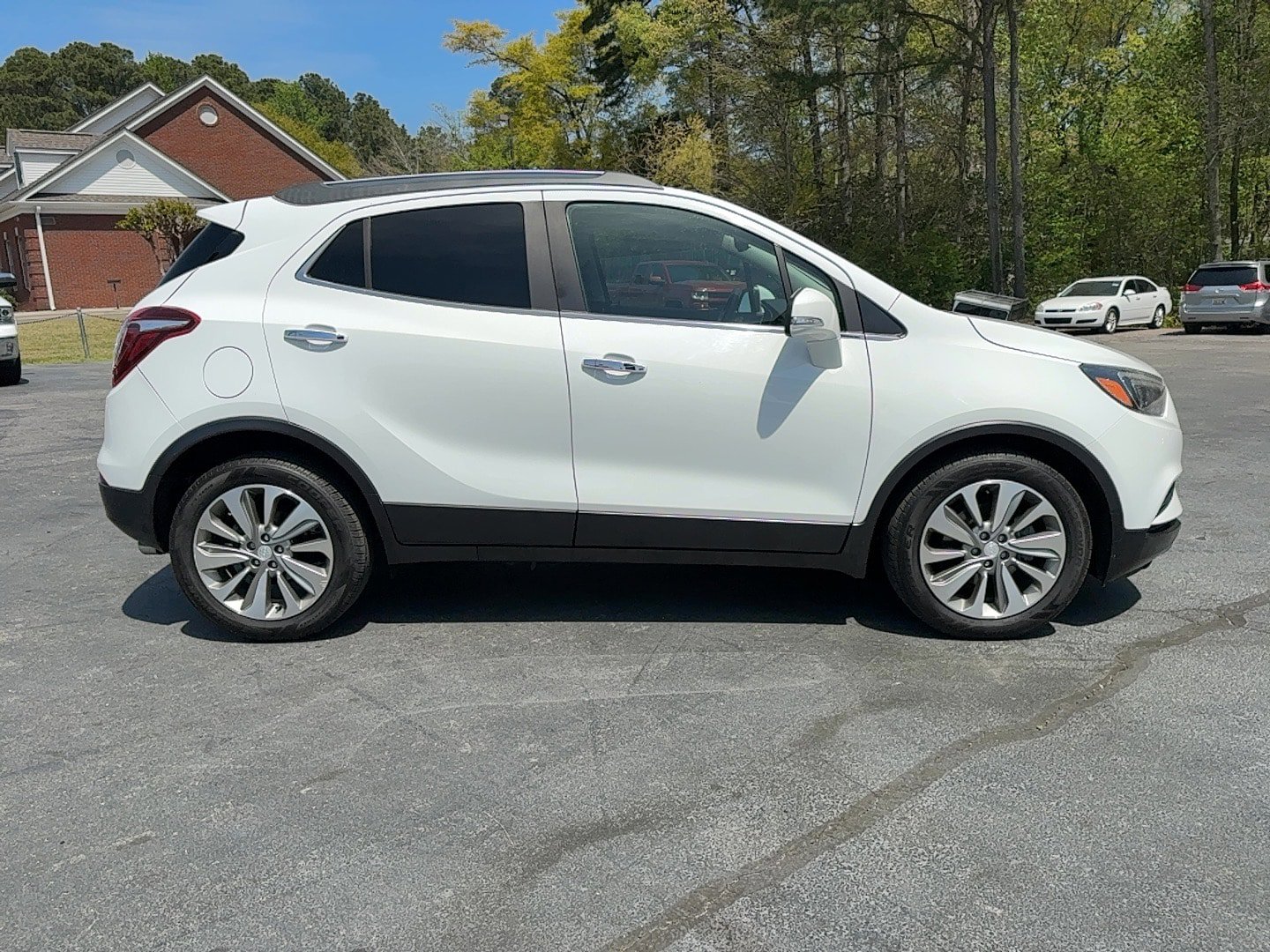 Used 2017 Buick Encore Preferred FWD image 4