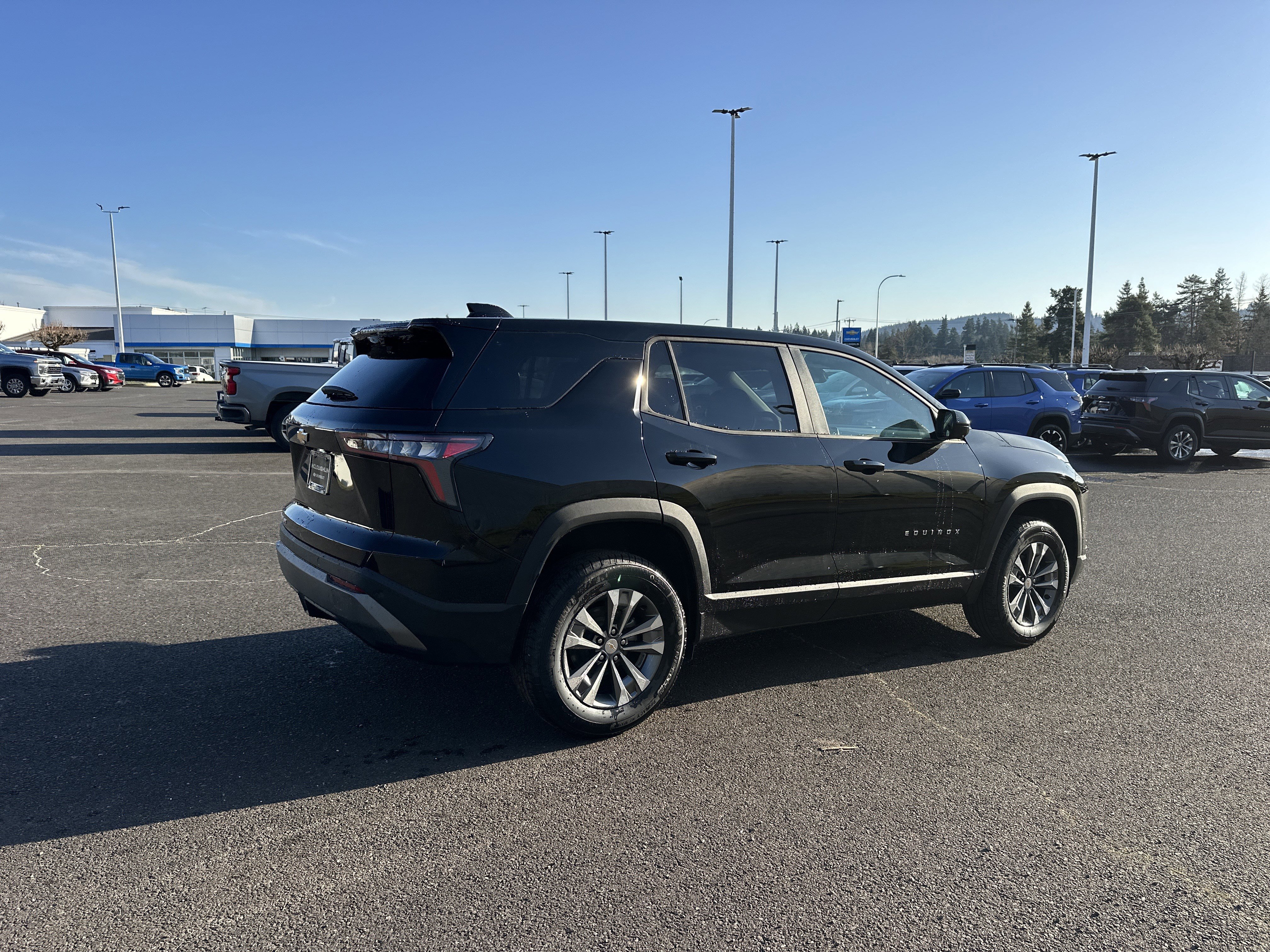 New 2026 Chevrolet Equinox LT w/ Safety and Technology Package image 6