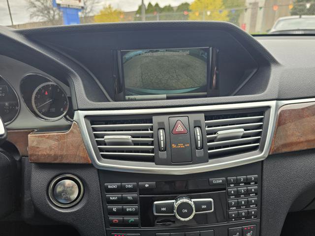 Used 2013 Mercedes-Benz E 550 4MATIC Sedan image 17