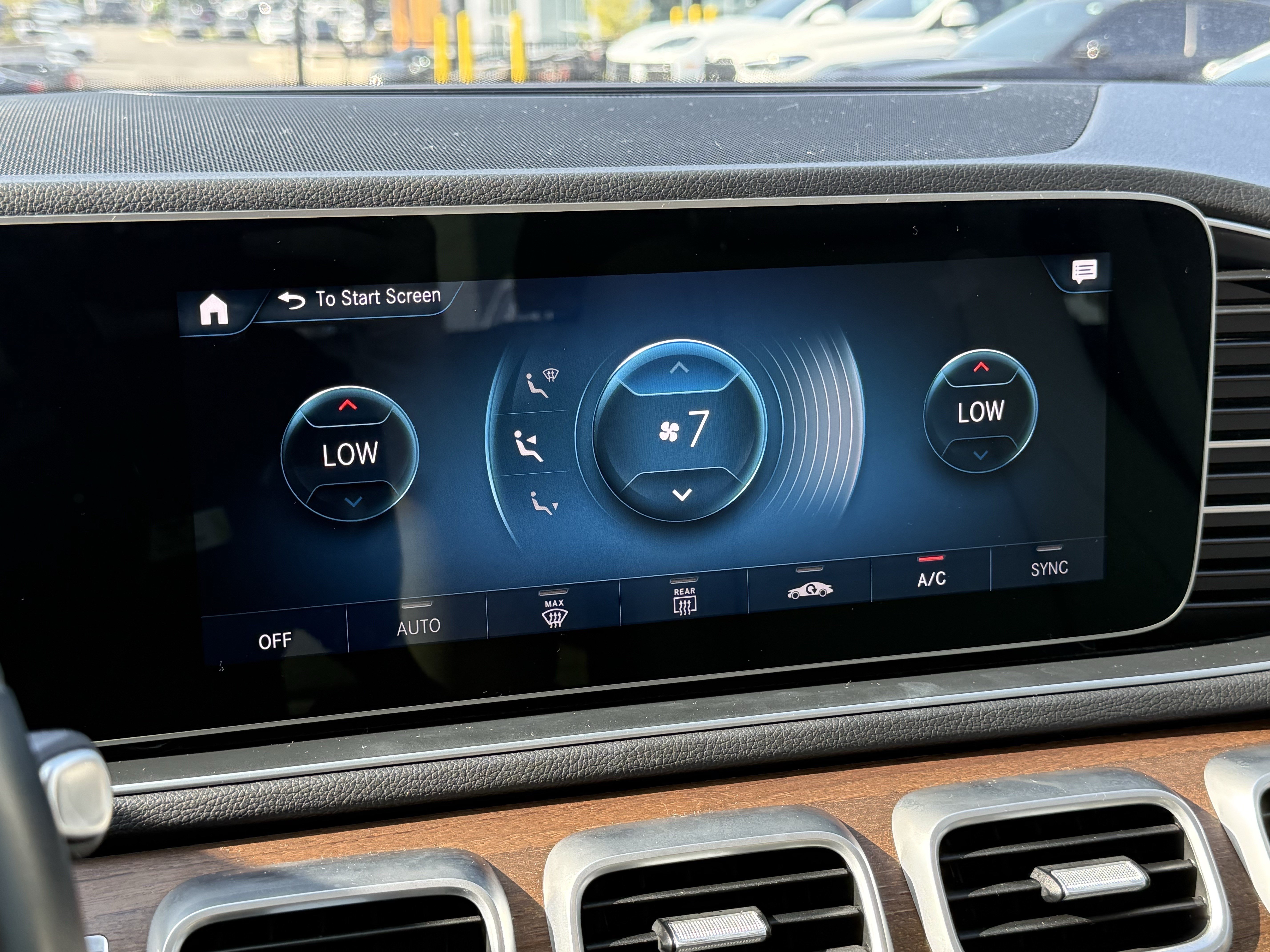Used 2022 Mercedes-Benz GLE 350 4MATIC image 33