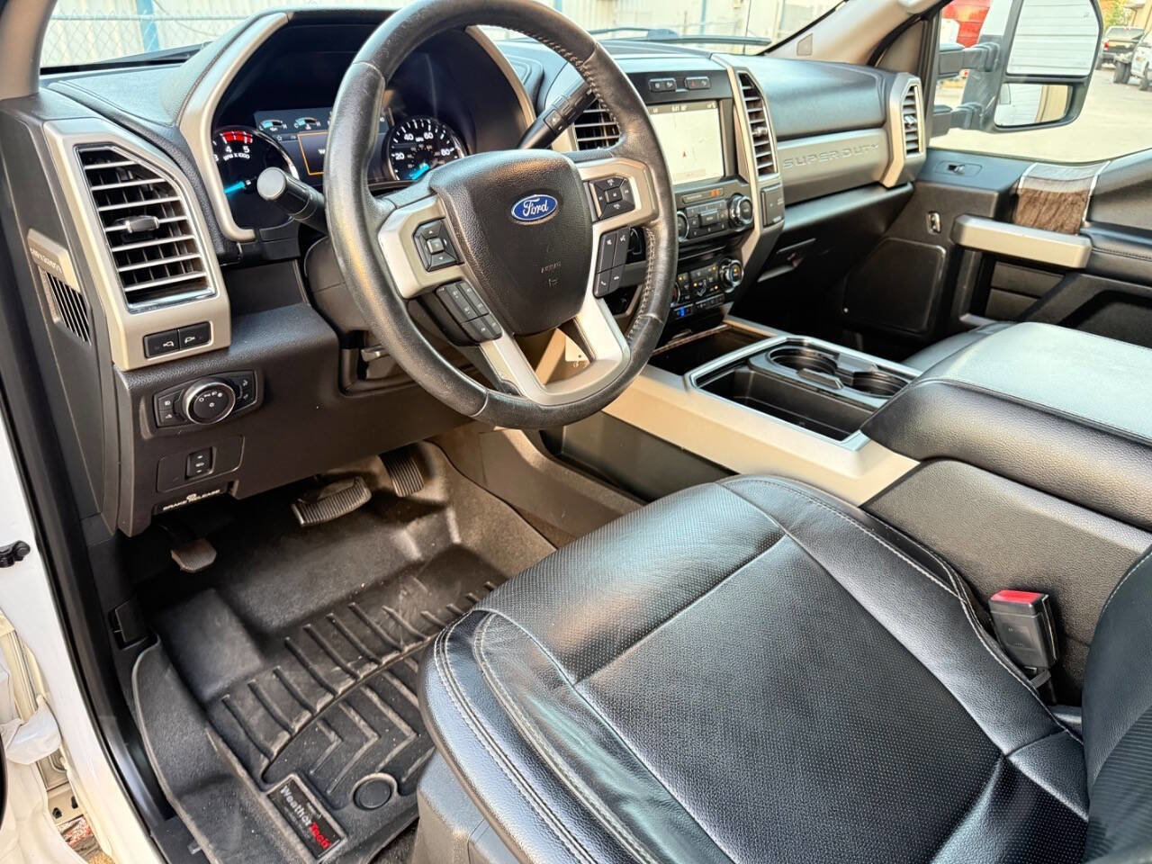 Used 2017 Ford F350 Lariat w/ Lariat Value Package image 18