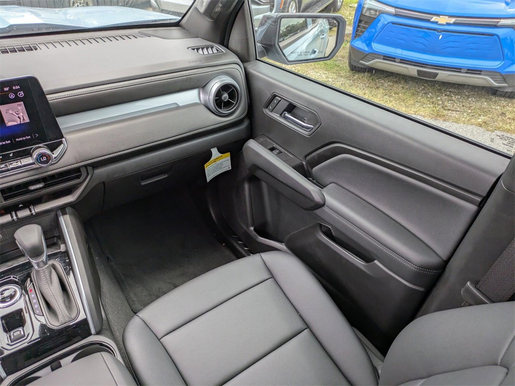 New 2025 Chevrolet Colorado LT w/ LT Convenience Package image 17