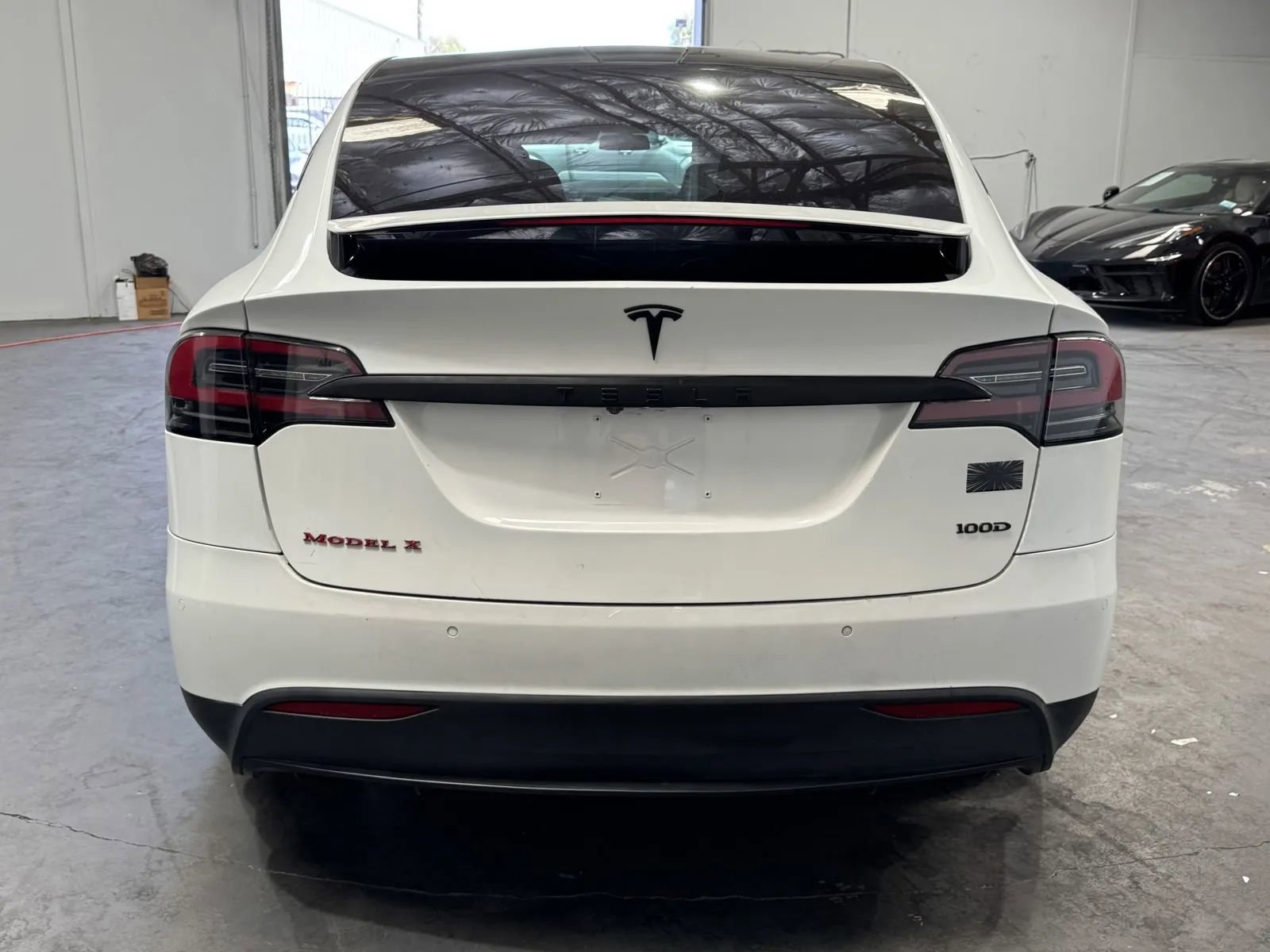 Used 2017 Tesla Model X 100D image 3